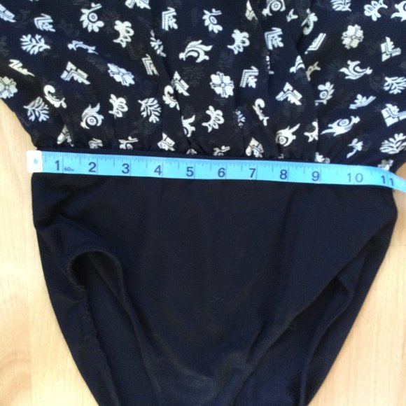 Jean Paul Germany Sheer Crisscross Navy and cream Body Suit Small Size 6 - Picture 14 of 15